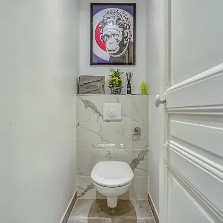 Apartment Luxe Near Pere Lachaise Cemetery